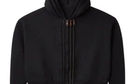 GV Gallery Streetwear: Where Minimal Design Meets Urban Confidence