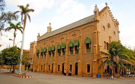 Explore Creativity at Your Fingertips with an Online Art Gallery in Karachi