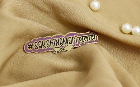 Flower Lapel Pin: A Stylish Detail for Groomsmen & Suits