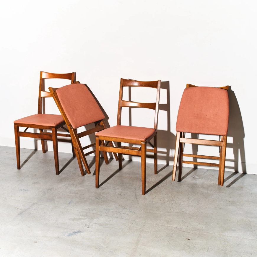 Timeless Elegance: Finding the Perfect Vintage Dining Chairs and Armchairs