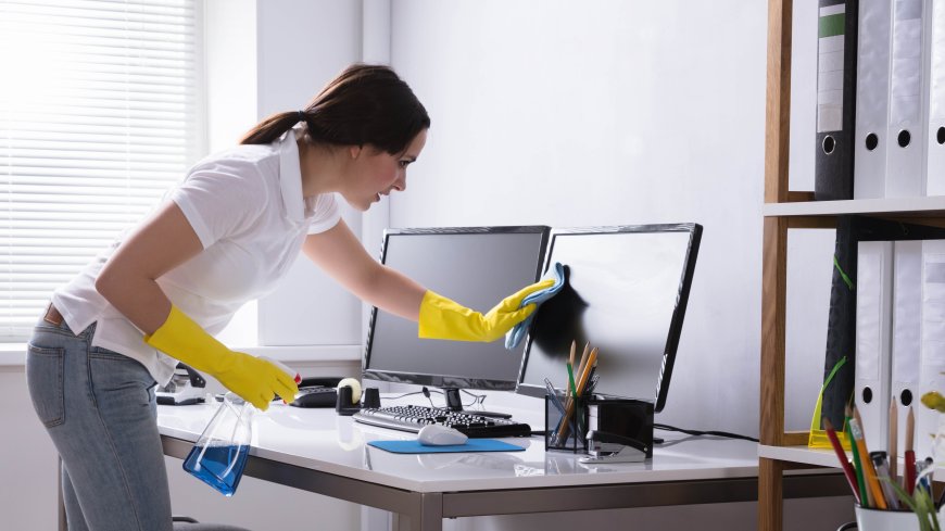 Professional Office Clean Out Services in Kent, WA: Keeping Your Workspace Clean, Safe, and Efficient